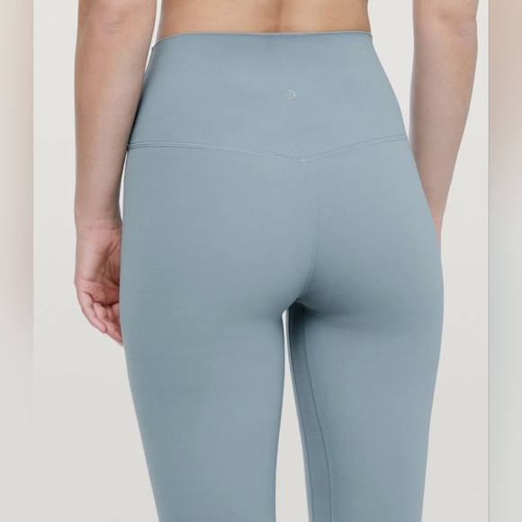 🦄Lululemon Align Pant Size 6 BUCA Blue Cast 24" RARE - Picture 3 of 10